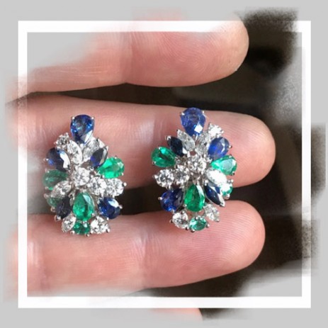 orecchini smeraldi zaffiri e diamanti